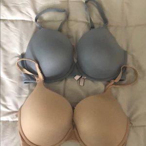 Victoria’s Secret bras